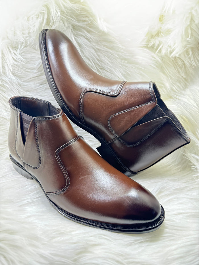Leather upper with rubber sole
