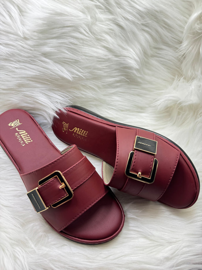 Chic Maroon Flat Sandals with Gold-Tone Buckle Style No. 418