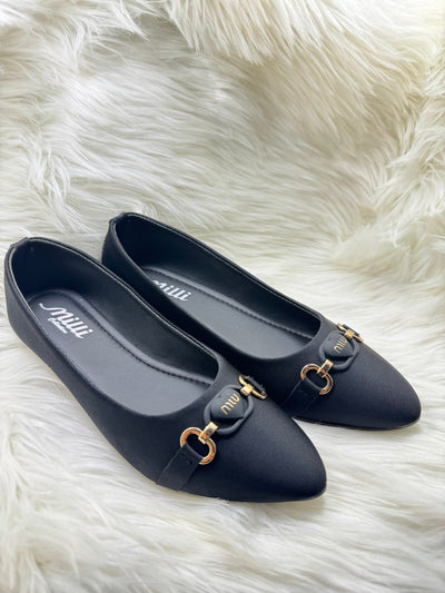 Wear black to feel comfortable.... with style